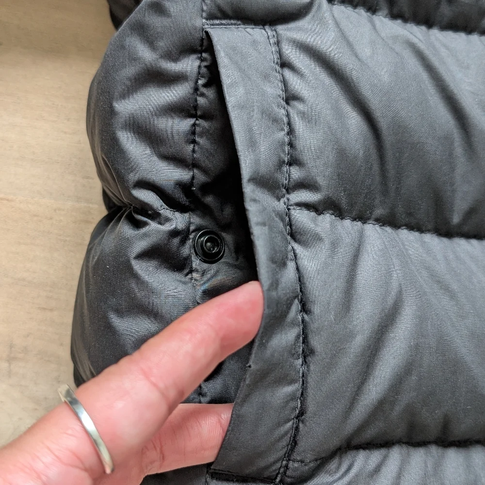 The North Face Moondoggy 550 Fill Power in Black/Pink Clay - Size XS/6 - Picture 7 of 12